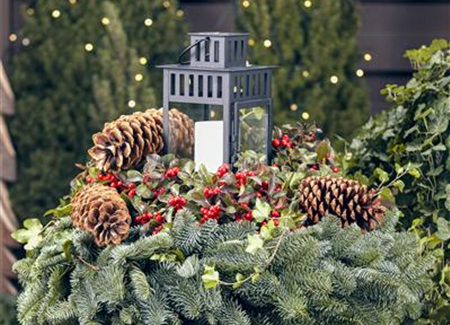 Advent, ein Lichtlein brennt – einen Adventskranz basteln Advent, ein Lichtlein brennt – einen Adventskranz basteln