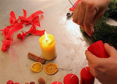 Dekoration - Anfertigen eines Weihnachtskranzes